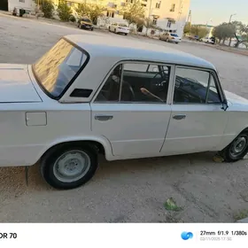 Lada 2104 1986