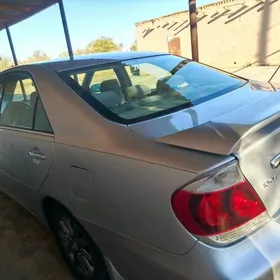 Toyota Camry 2005