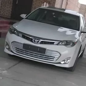 Toyota Avalon 2013