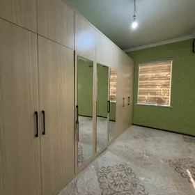 1 nji etaj 3 komnat jaý 