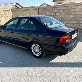 BMW 528 2000