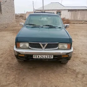 Nissan Pathfinder 1994