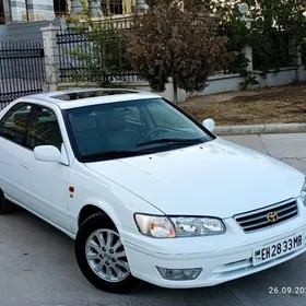 Toyota Camry 2000
