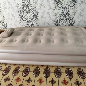 Çişirilýän krowat