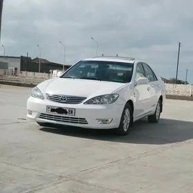 Toyota Camry 2005