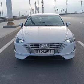 Hyundai Sonata 2020