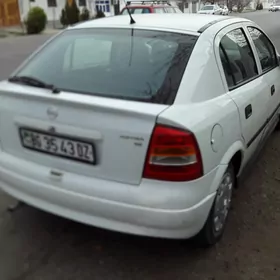 Opel Astra 2001