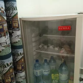 холодильник витринный