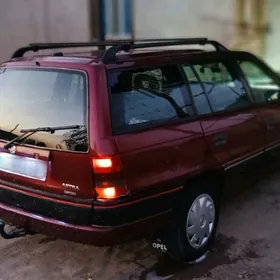 Opel Astra 1993