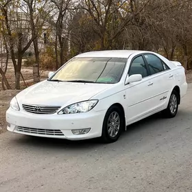 Toyota Camry 2003