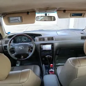 Toyota Camry 1997
