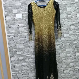 Платья вечерняя