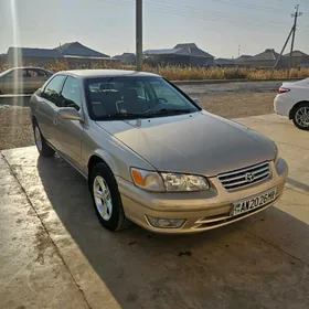 Toyota Camry 2001