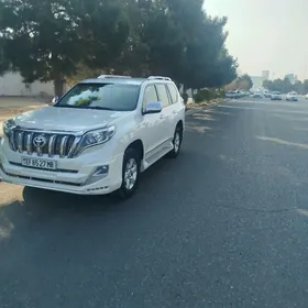 Toyota Land Cruiser Prado 2014