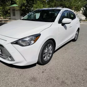 Toyota Yaris 2019