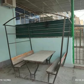 летний столик