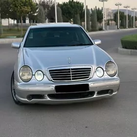 Mercedes-Benz E430 2000