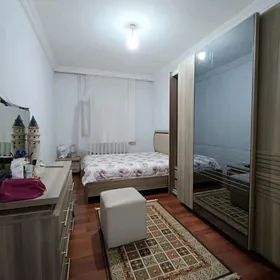 АЗАДИ 2 КОМНАТНАЯ НА 1 ЭТАЖЕ