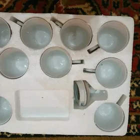 красивый набор на 12 персон