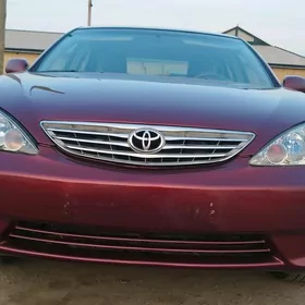 Toyota Camry 2005