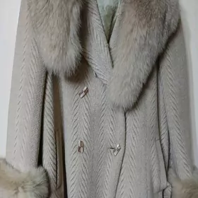 пальто,в хорошем состоянии