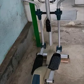 Trenajor/велотренажер лижу