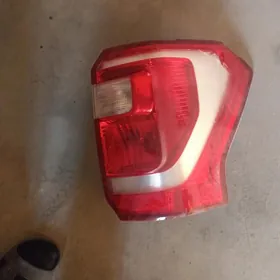 Ford Expedition yzky fara