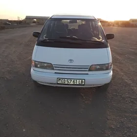 Toyota Previa 1992