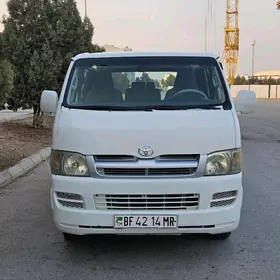 Toyota Hiace 2009
