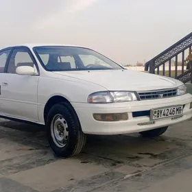 Toyota Carina 1992