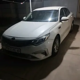 Kia Optima 2019
