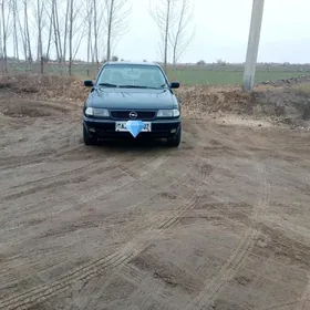 Opel Astra 1992
