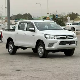 Toyota Hilux 2025