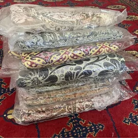 Pokrywal ((покрывало)