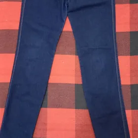 джинсы и брюки