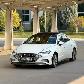 Hyundai Sonata 2021