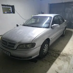Opel Omega 2002