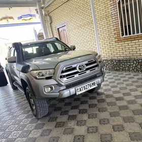 Toyota Tacoma 2018