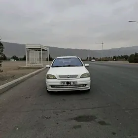 Opel Astra 2002