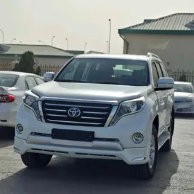 Toyota Land Cruiser Prado 2013