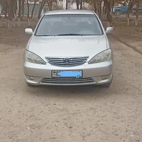 Toyota Camry 2003