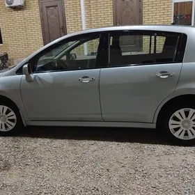 Nissan Versa 2009
