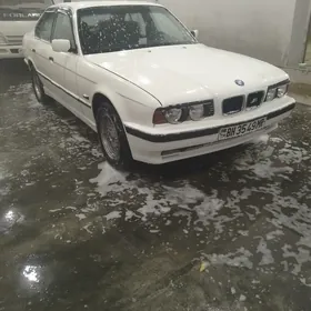 BMW 525 1990