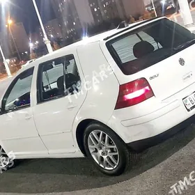 Volkswagen Golf 2001