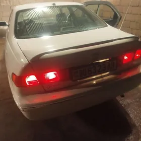 Toyota Camry 1998