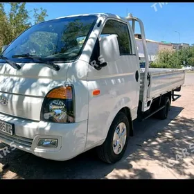 Hyundai H100 2013