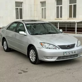 Toyota Camry 2005