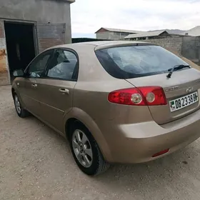 Chevrolet Lacetti 2004
