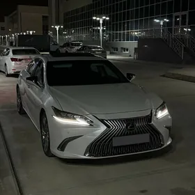 Lexus ES 350 2020