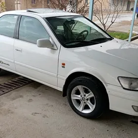 Toyota Camry 1999